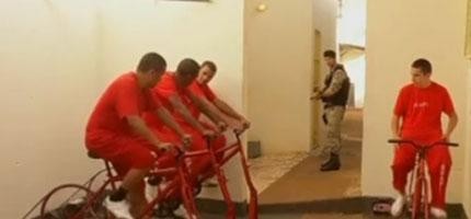 在巴西的監獄裡囚犯可以騎腳踏車減刑和產生電力